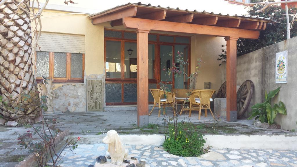 Casa Michele Lägenhet Pau Exteriör bild
